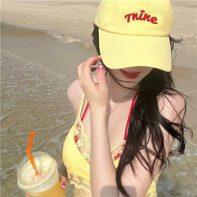 怕羞的黄莺